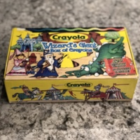 Crayola Wizard&#039;s Giant Box of Crayons